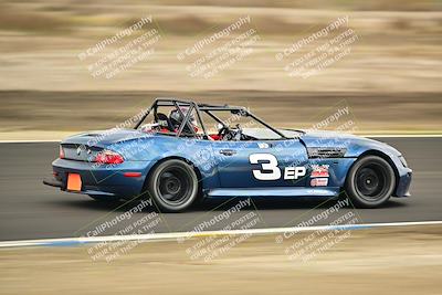 media/Jan-26-2025-CalClub SCCA (Sun) [[cfcea7df88]]/Group 5/Race/